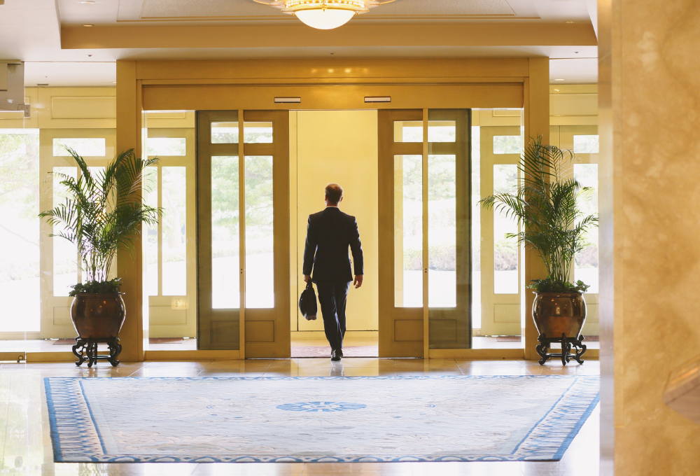 Injured by Automatic Doors at a Hotel, Casino, or Store? Who’s Responsible?
